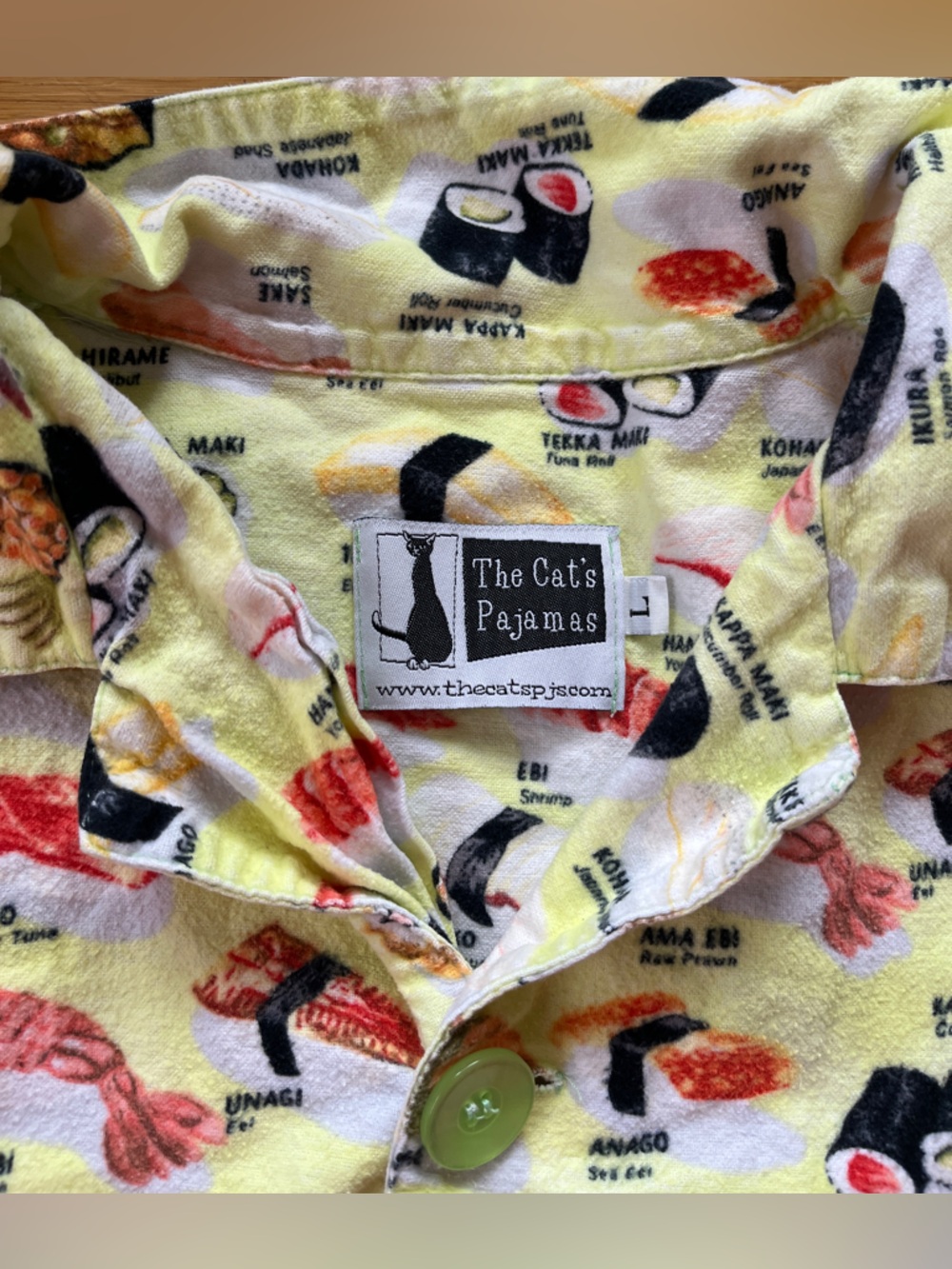 The Cat’s Pajamas yellow sushi flannel PJs cozy fuzzy japanese L novelty unagi - Picture 2 of 8
